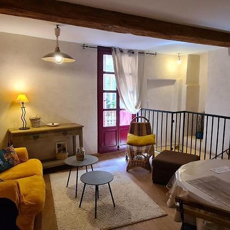Les Studios De St Guilhem Saint-Guilhem-le-Desert Exterior foto